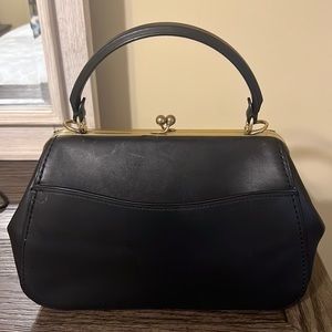 COACH GLOVETANNED LEATHER FRAME handbag KISSLOCK Vintage smoke Free